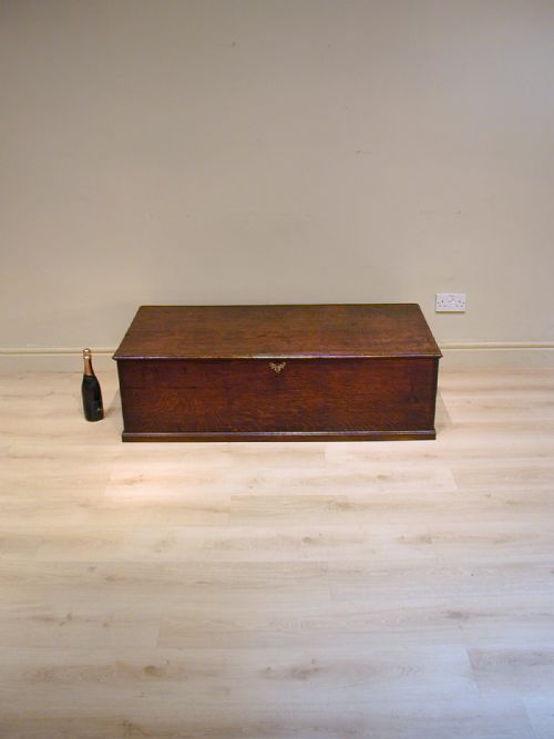 A SUPERB GEORGIAN LOW TRUNK - ADDITIONAL PHOTO 12