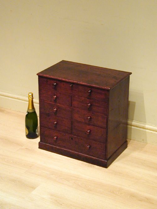 BEAUTIFUL LITTLE CHEST CABINET - ADDITIONAL PHOTO 4