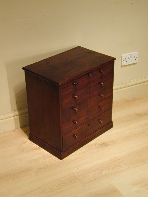 BEAUTIFUL LITTLE CHEST CABINET - ADDITIONAL PHOTO 13