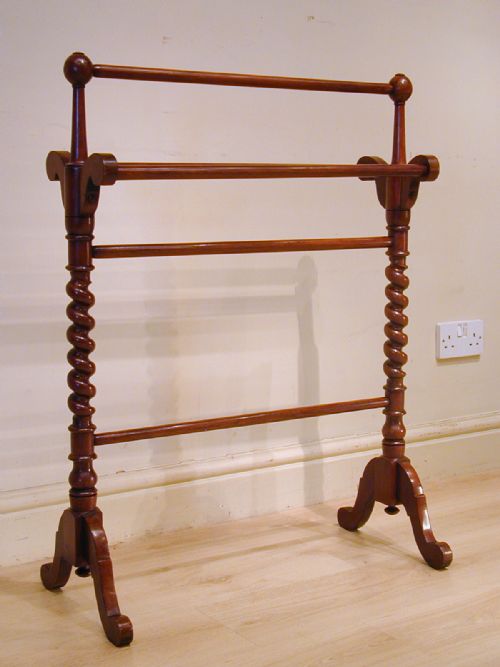 A SUPERB VICTORIAN TOWEL RAIL - ADDITIONAL PHOTO 1