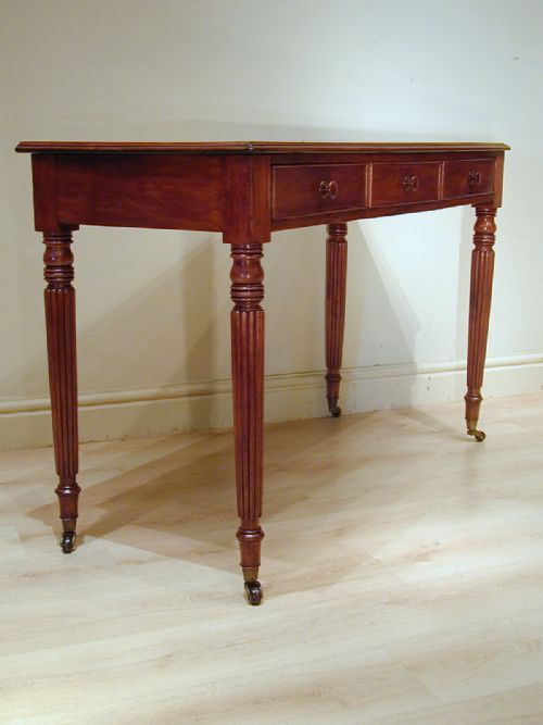 A FINE LATE GEORGIAN DESKSIDE TABLE - ADDITIONAL PHOTO 8