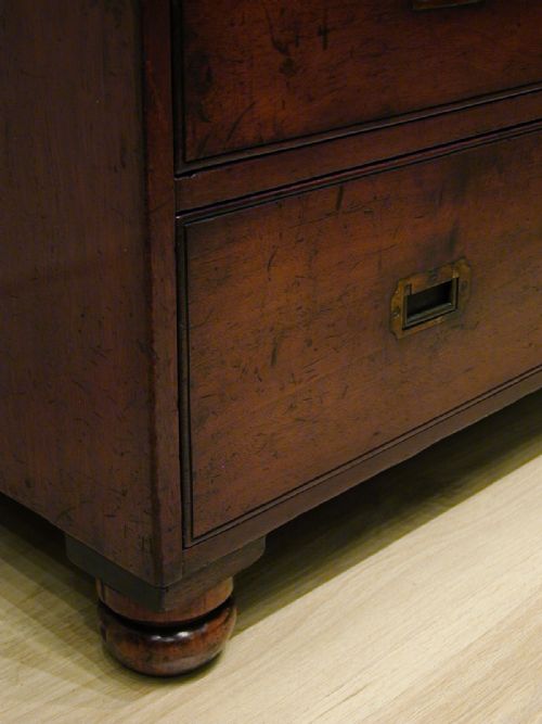 A WONDERFUL MILITARY CAMPAIGN CHEST OF DRAWERS - ADDITIONAL PHOTO 12