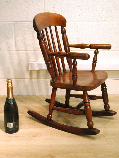BEAUTIFUL VICTORIAN CHILD'S ROCKING CHAIR - ADDITIONAL PHOTO 4