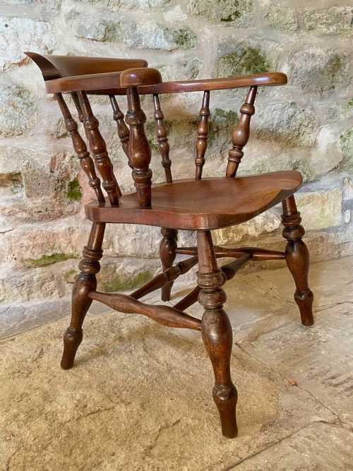 HIGH QUALITY CAPTAIN'S WINDSOR CHAIR - ADDITIONAL PHOTO 11