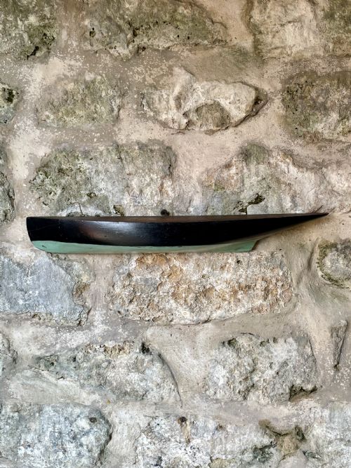 early 20th century halfhull yacht model - CATEGORY: ANTIQUE MISCELLANEOUS - DATED 1920