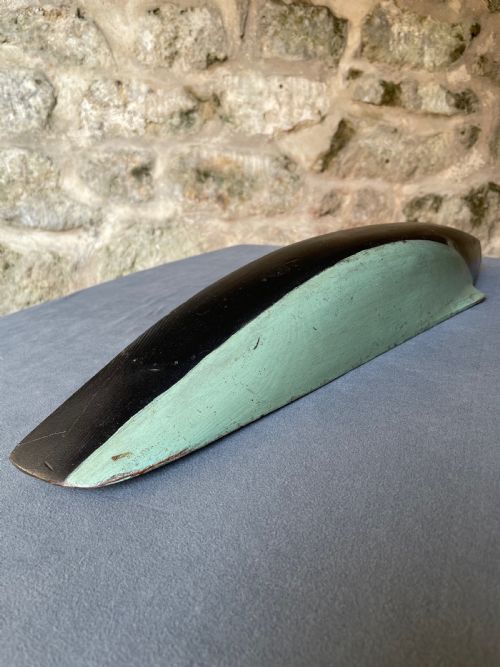 EARLY 20TH CENTURY HALFHULL YACHT MODEL - ADDITIONAL PHOTO 2