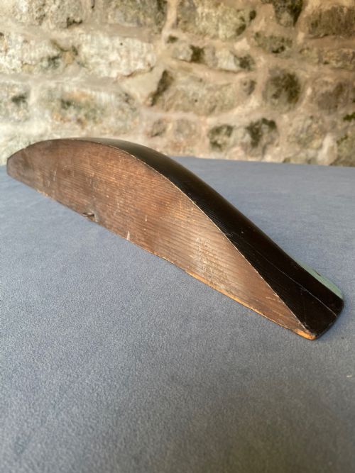 EARLY 20TH CENTURY HALFHULL YACHT MODEL - ADDITIONAL PHOTO 7