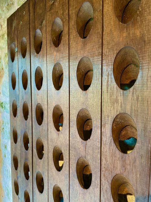 WALLMOUNTED WINE RACK - ADDITIONAL PHOTO 2