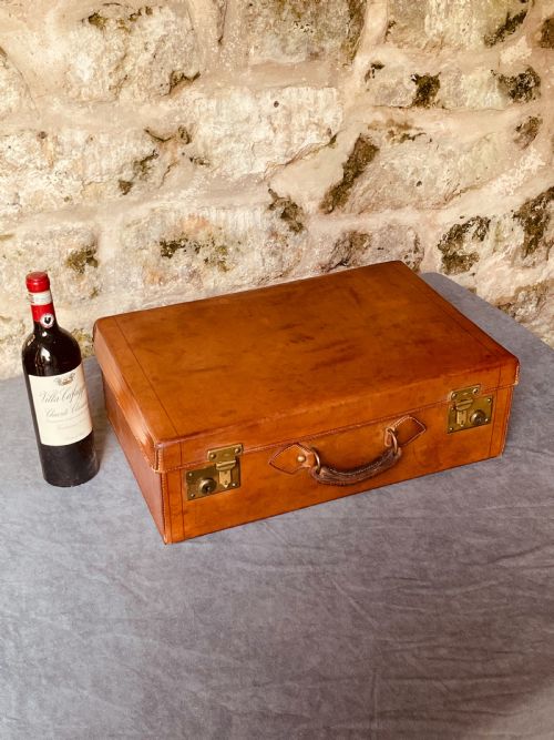 LUGGAGE A TOP QUALITY LEATHER SUITCASE - ADDITIONAL PHOTO 1
