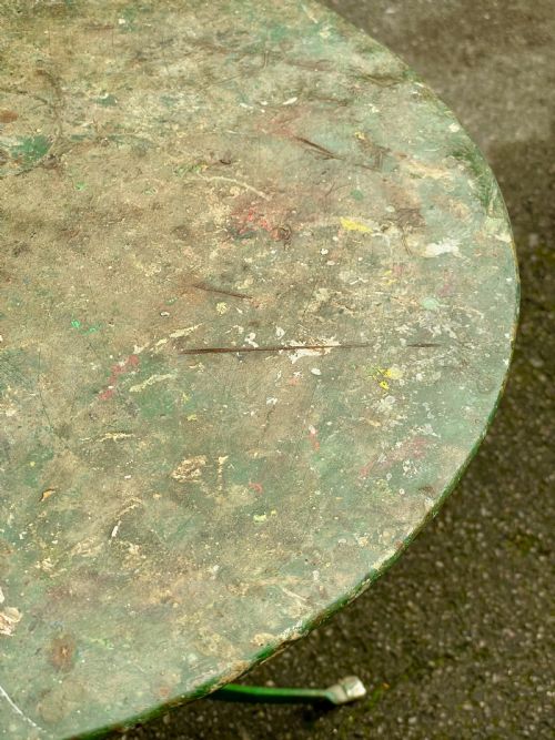 PAINTED METAL BISTRO TRIPOD TABLE - ADDITIONAL PHOTO 5