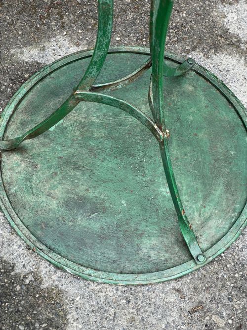 PAINTED METAL BISTRO TRIPOD TABLE - ADDITIONAL PHOTO 26