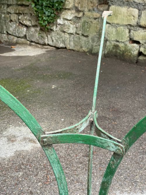 PAINTED METAL BISTRO TRIPOD TABLE - ADDITIONAL PHOTO 27
