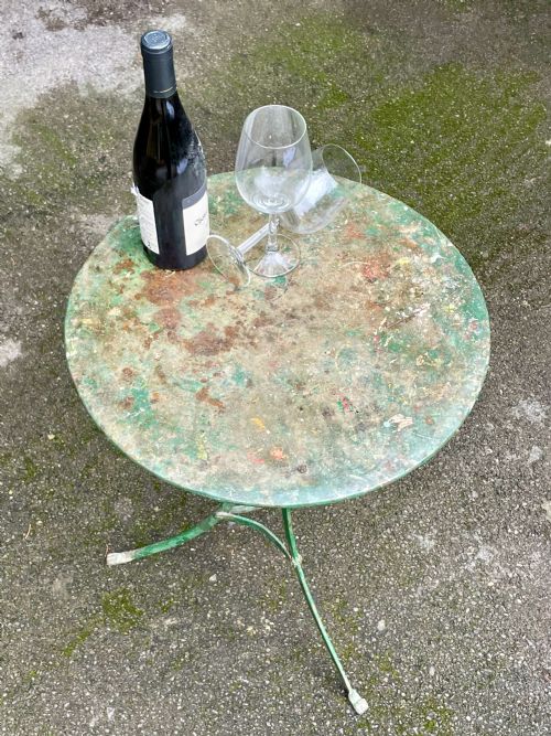 PAINTED METAL BISTRO TRIPOD TABLE - ADDITIONAL PHOTO 30