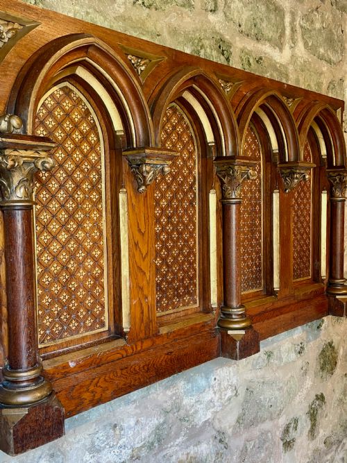 EXQUISITE GOTHIC PANEL IN CARVED OAK - ADDITIONAL PHOTO 10