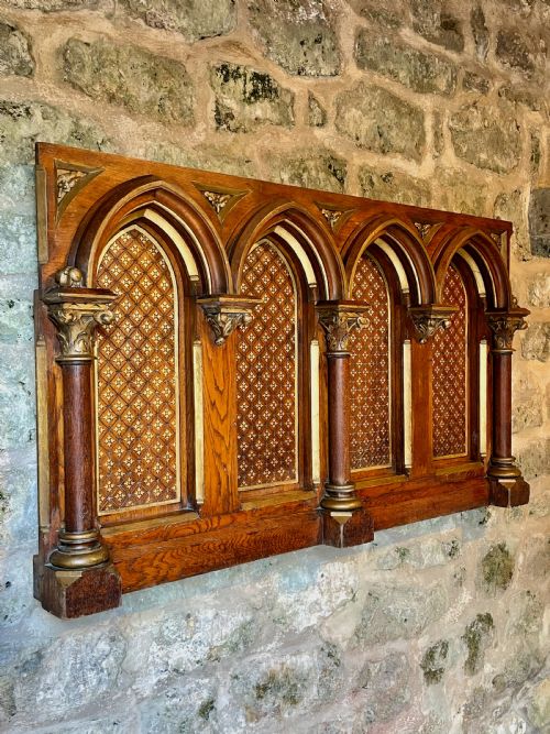 EXQUISITE GOTHIC PANEL IN CARVED OAK - ADDITIONAL PHOTO 12