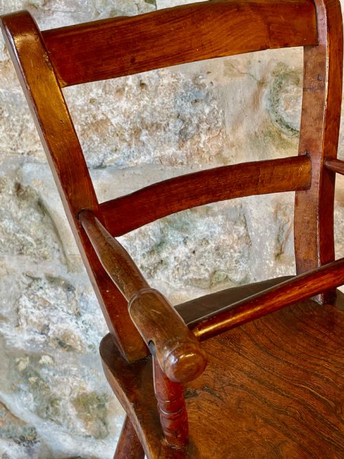 CHILDS HIGH CHAIR - ADDITIONAL PHOTO 3