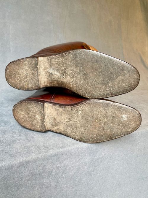 MAGNIFICENT PAIR OF LEATHER RIDING BOOTS - ADDITIONAL PHOTO 19