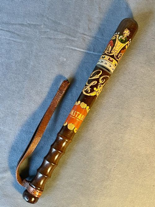 superb police truncheon - CATEGORY: ANTIQUE MISCELLANEOUS - DATED 1920
