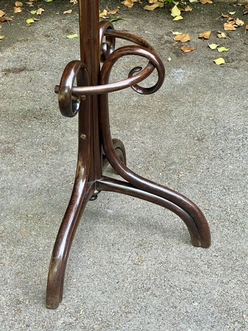 FINE BENTWOOD HAT AND COAT HALL STAND - ADDITIONAL PHOTO 9