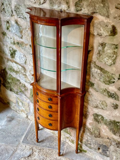 SMALL EDWARDIAN DISPLAY CABINET - ADDITIONAL PHOTO 5