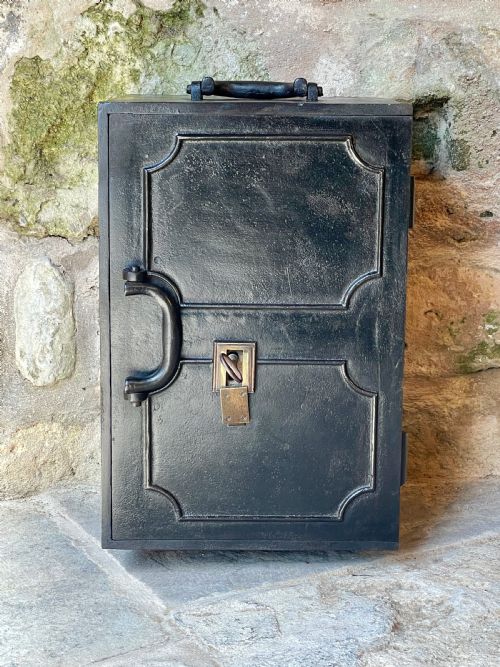 VICTORIAN SAFE STRONG BOX - ADDITIONAL PHOTO 2