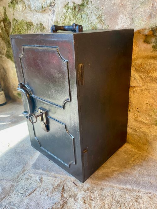 VICTORIAN SAFE STRONG BOX - ADDITIONAL PHOTO 6