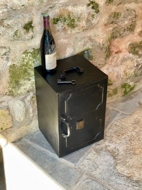 VICTORIAN SAFE STRONG BOX - ADDITIONAL PHOTO 17