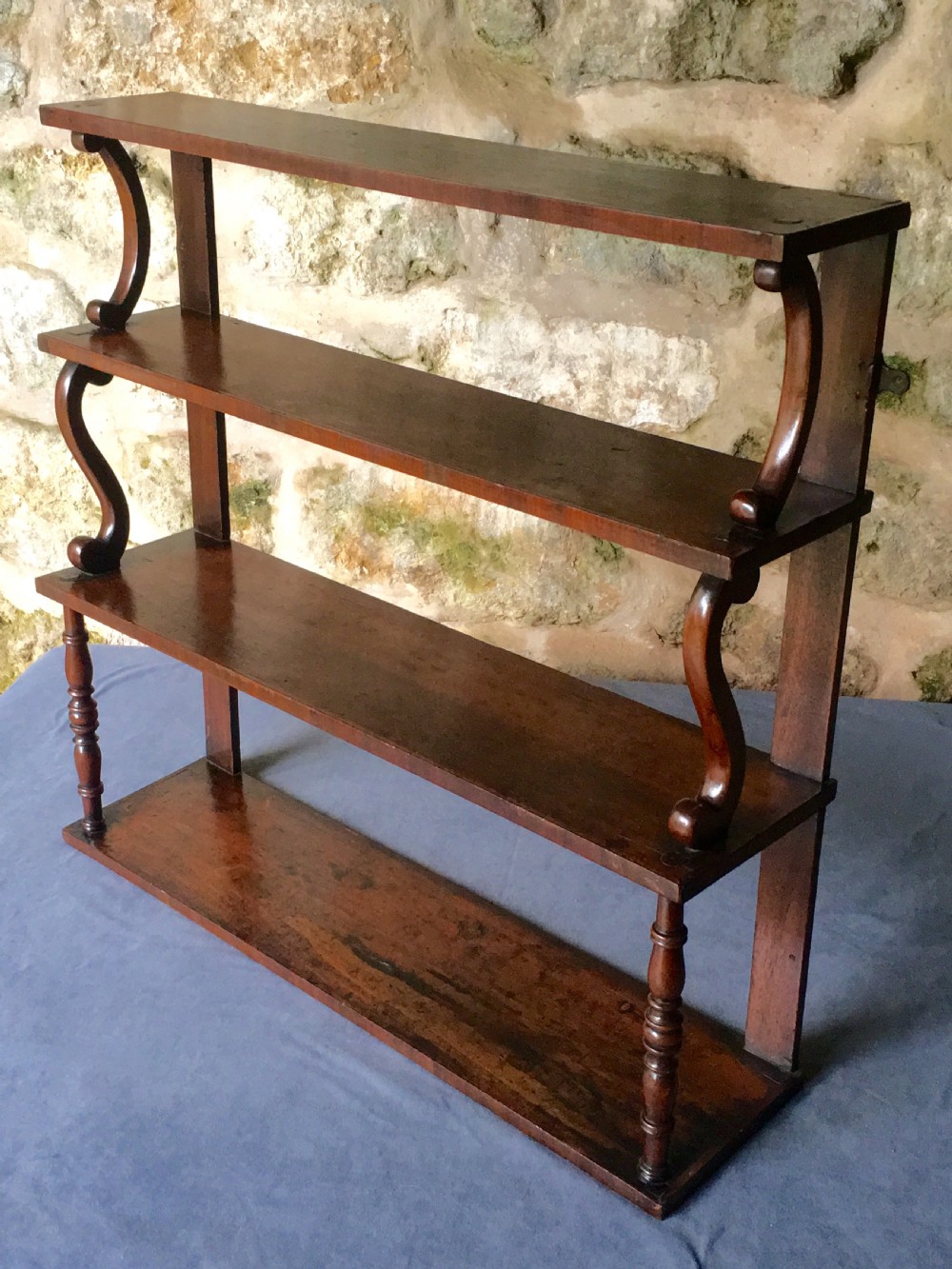 Fine set of 19th century wall shelves View IV