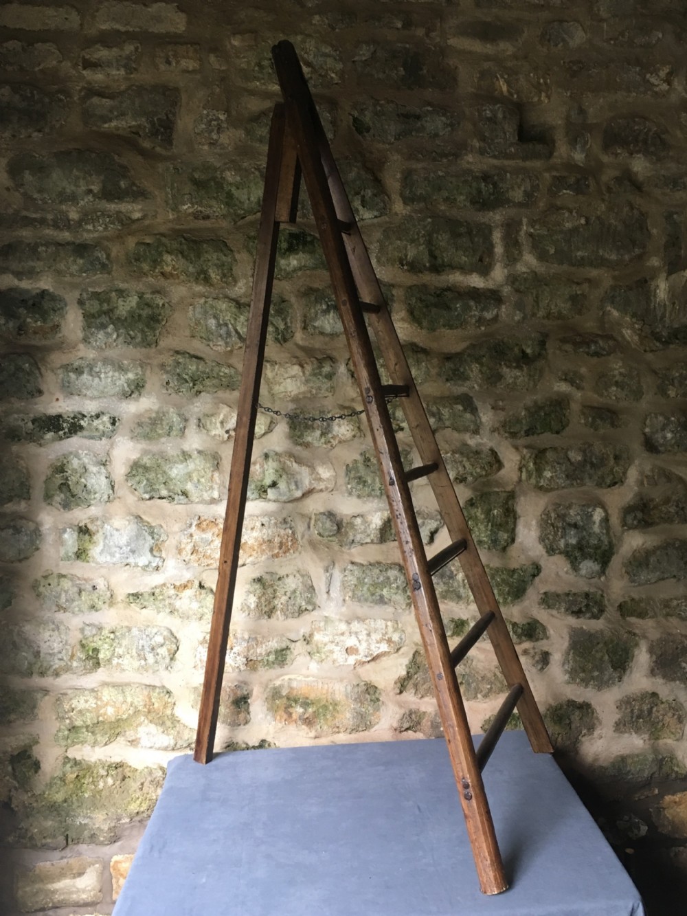 Fruit picker's ladder — towel rail View IV
