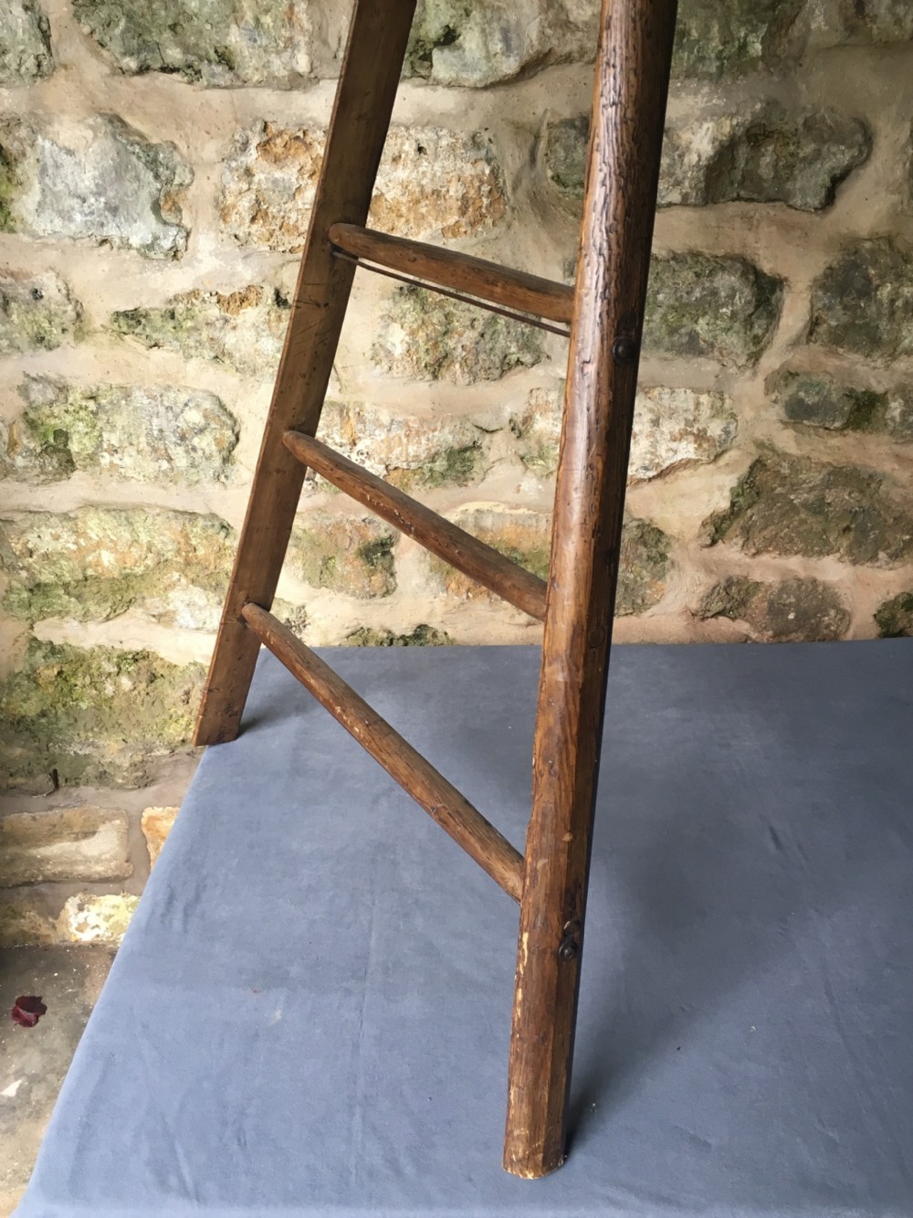 Fruit picker's ladder — towel rail View VII