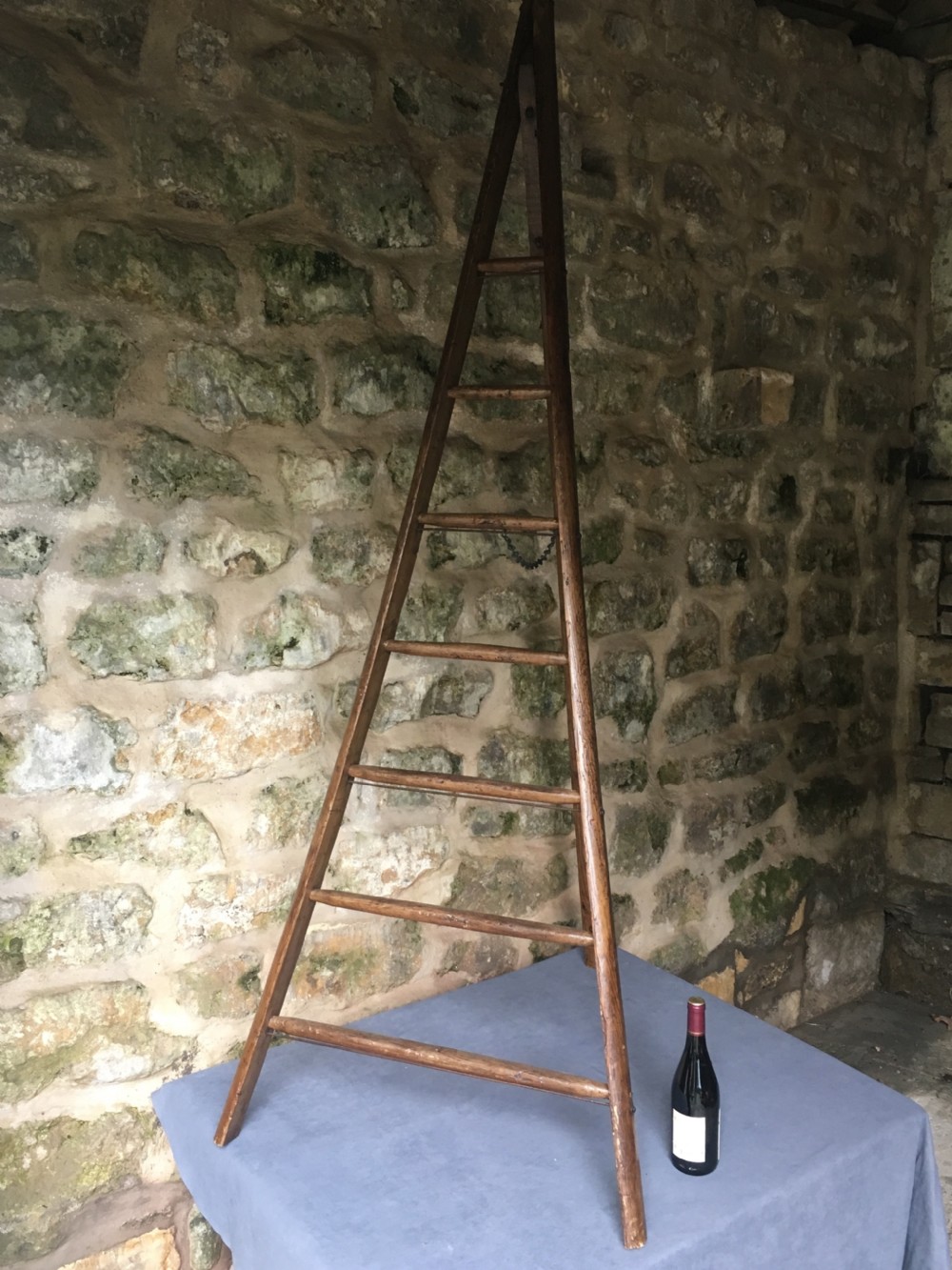 Fruit picker's ladder — towel rail View XI