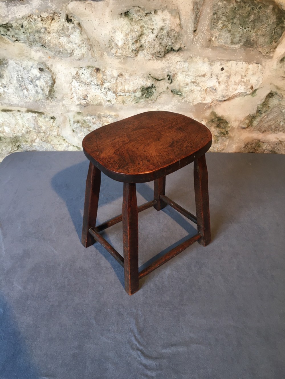 Country-made fruitwood stool View IV