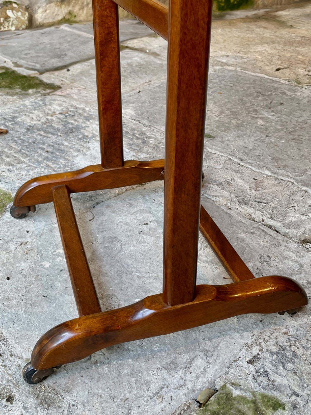 Edwardian valet clothes stand View XXII