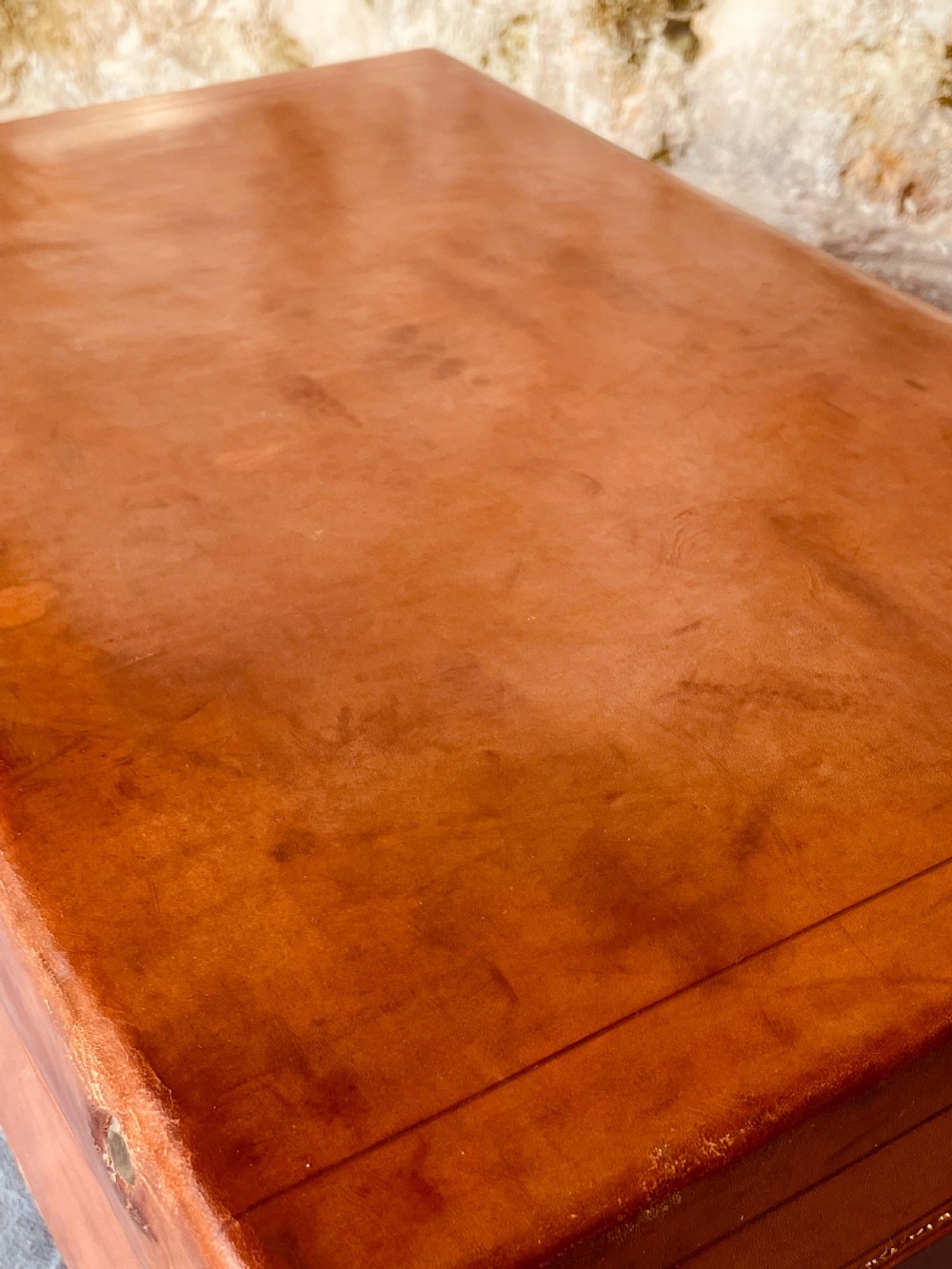 Luggage: a top quality leather suitcase View XXI