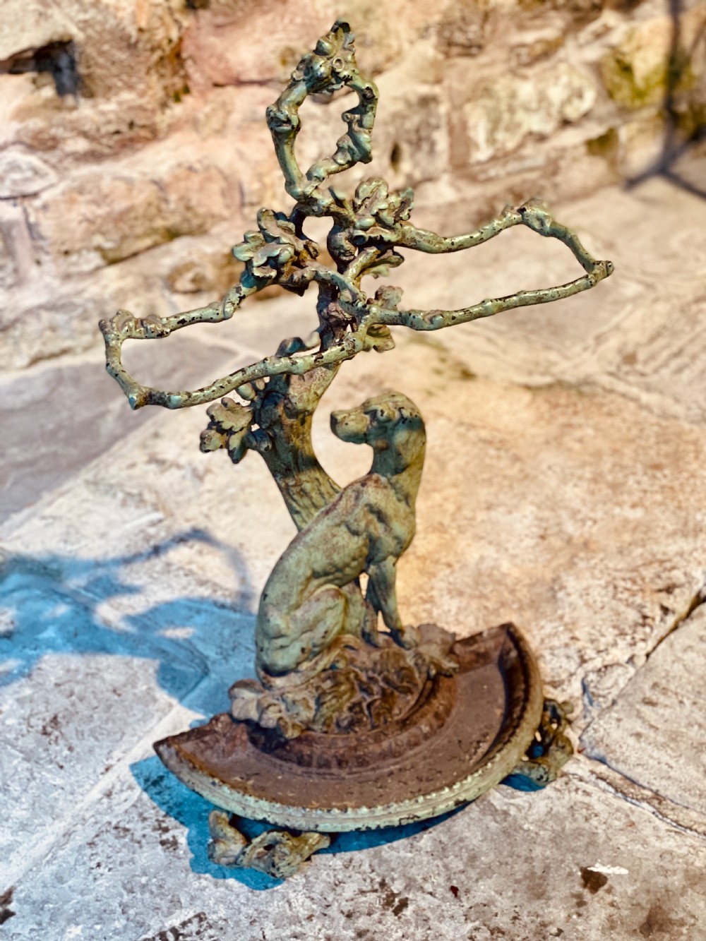Cast iron stick stand umbrella stand View II