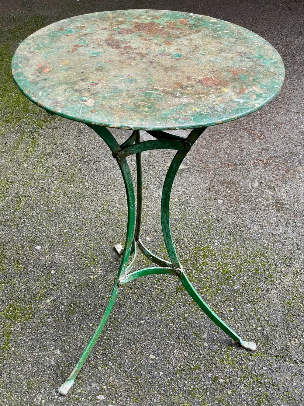 Painted metal bistro tripod table