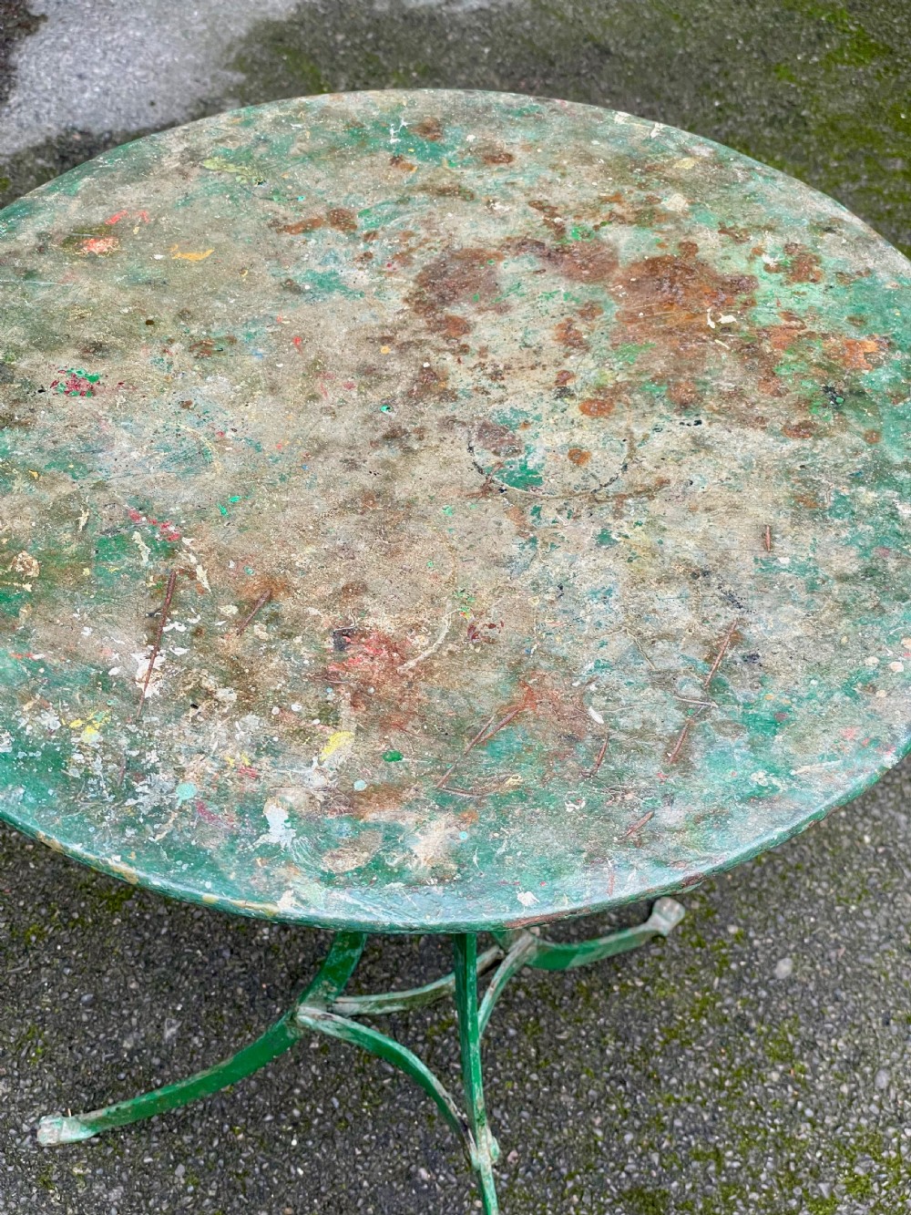 Painted metal bistro tripod table View V
