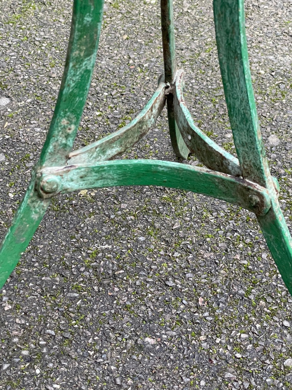 Painted metal bistro tripod table View XXIII