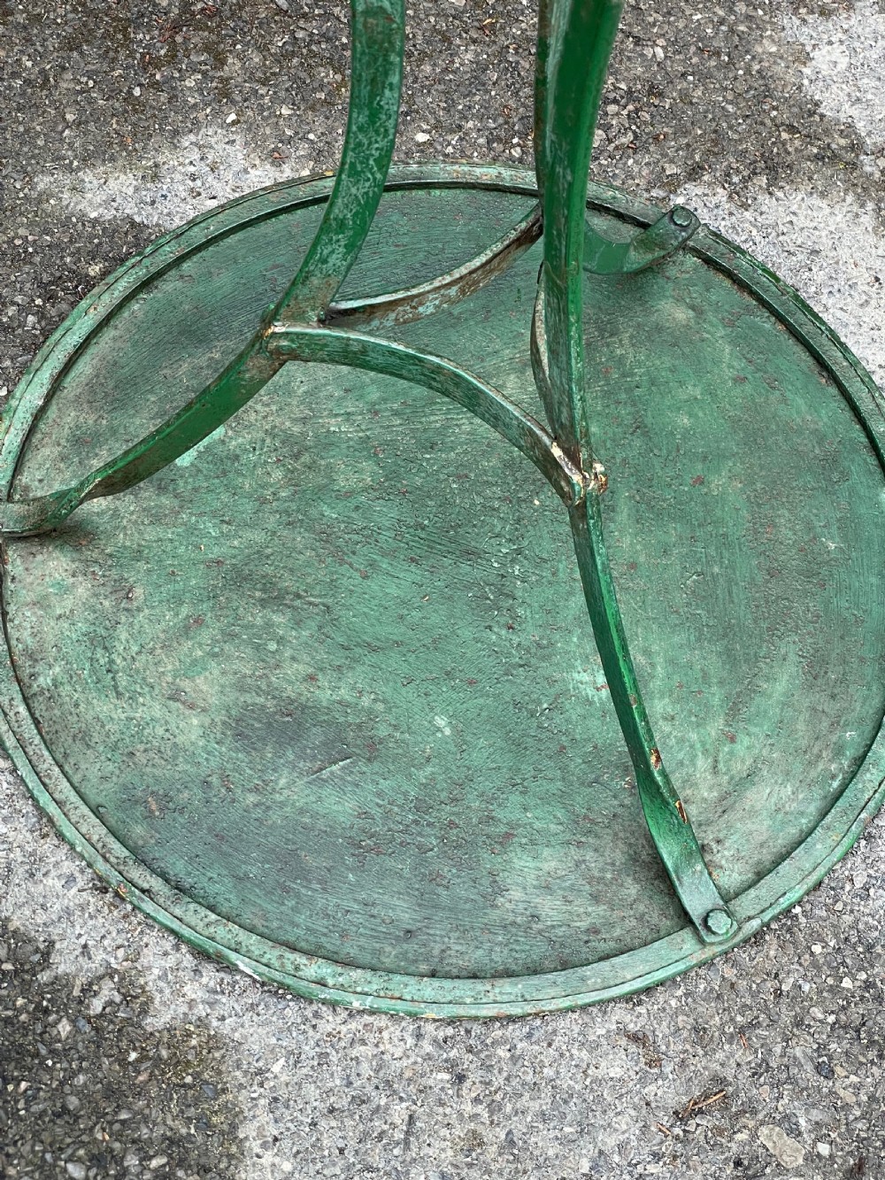 Painted metal bistro tripod table View XXVII
