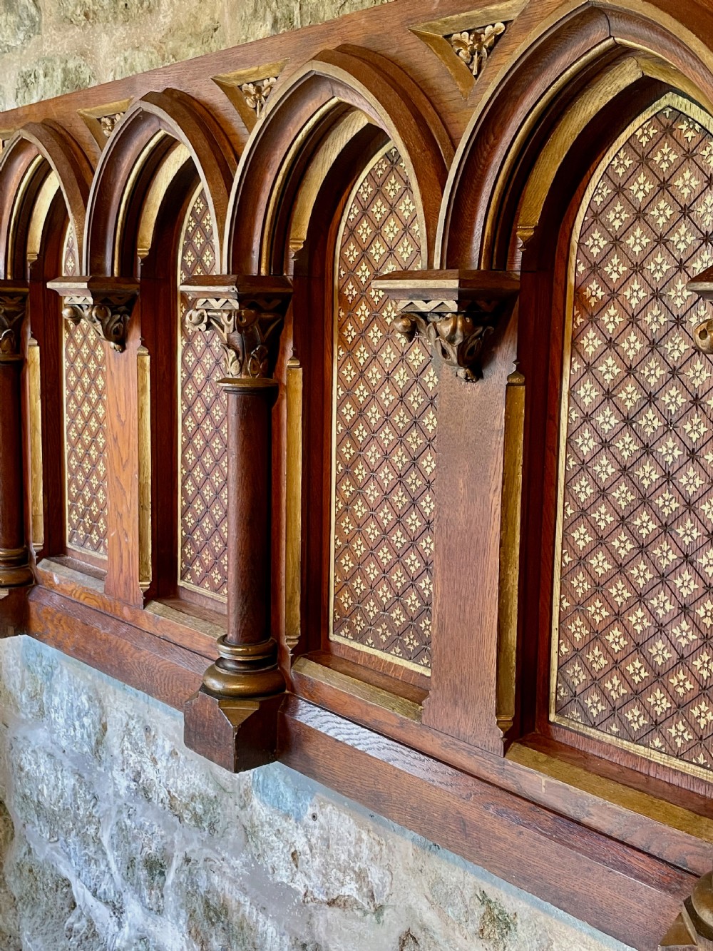 Exquisite Gothic Panel in carved oak View IV