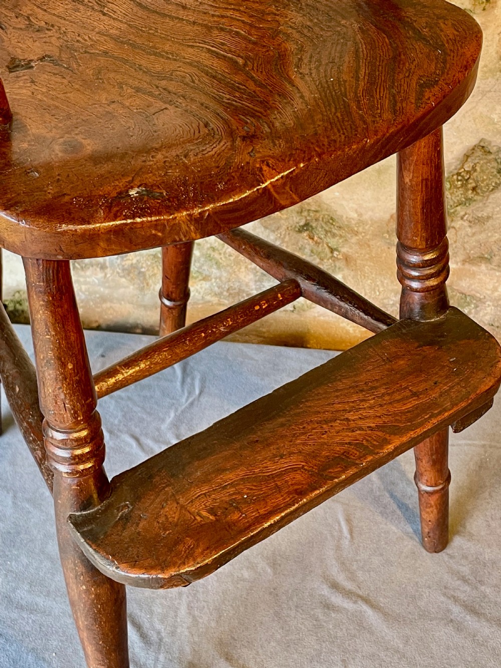 Child’s High Chair View V