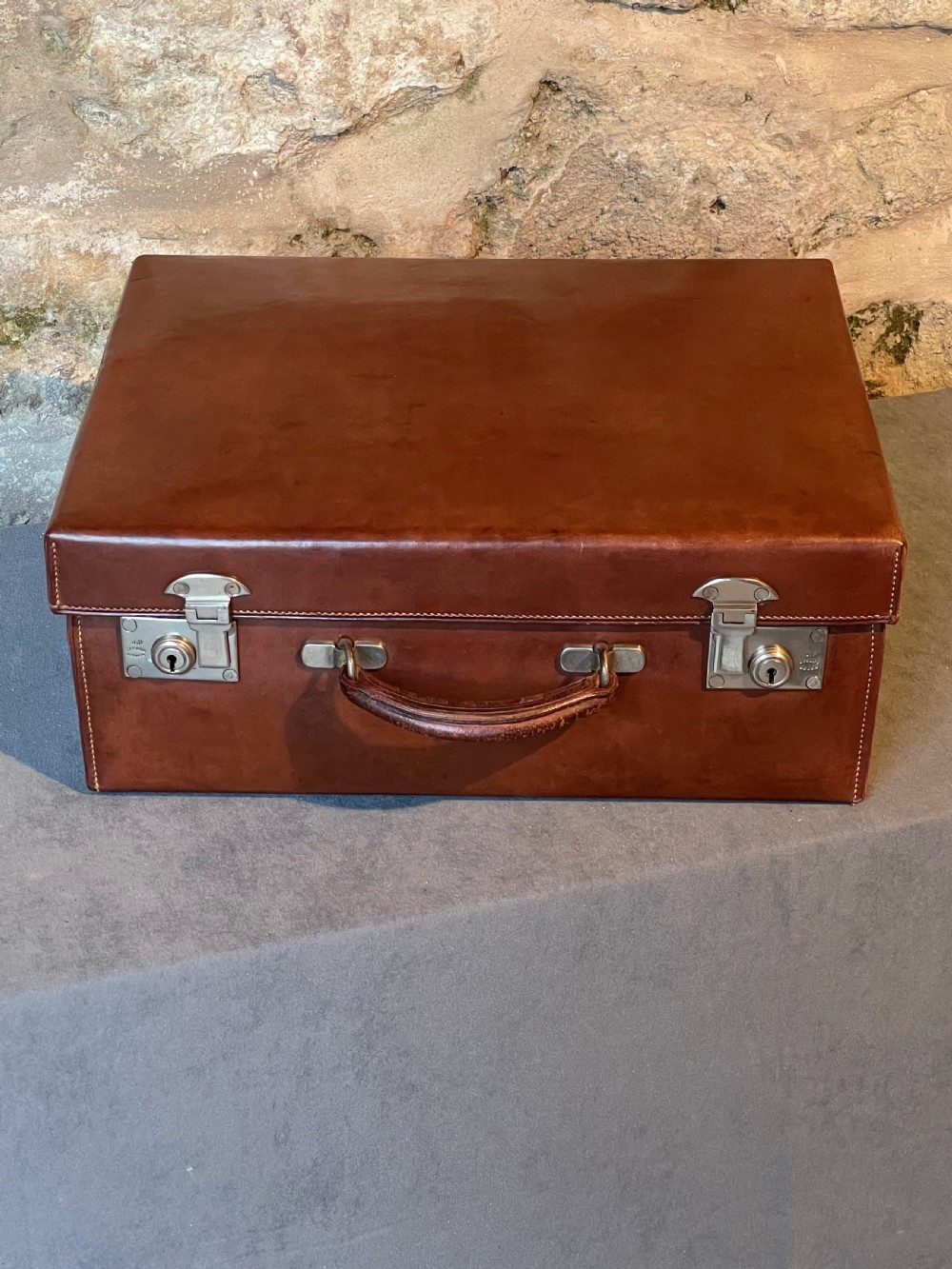 Best Quality Early 20th century suitcase View IV