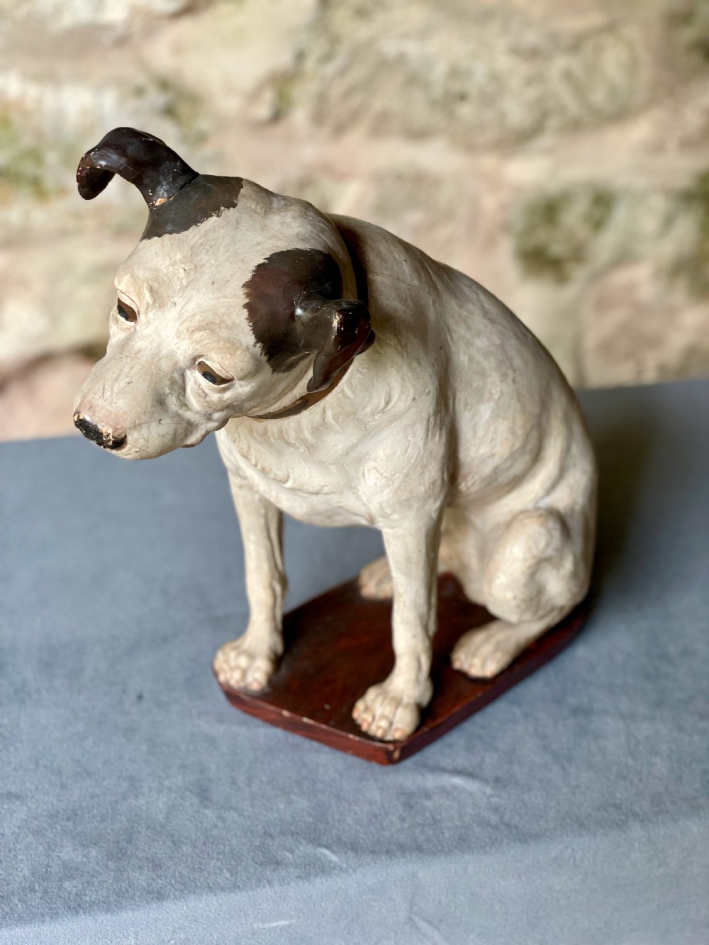 Nipper HMV Advertising  Figure View III