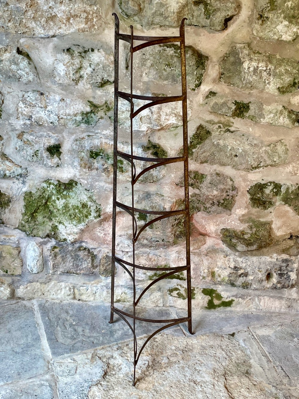 Victorian Saucepan Stand / Pot Stand View III