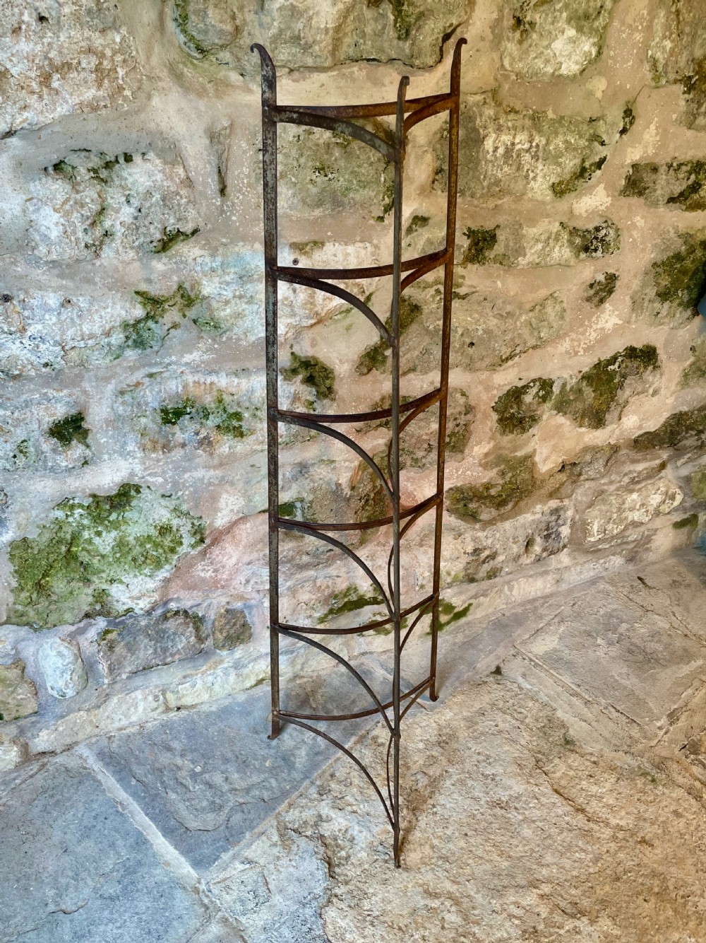Victorian Saucepan Stand / Pot Stand View XV