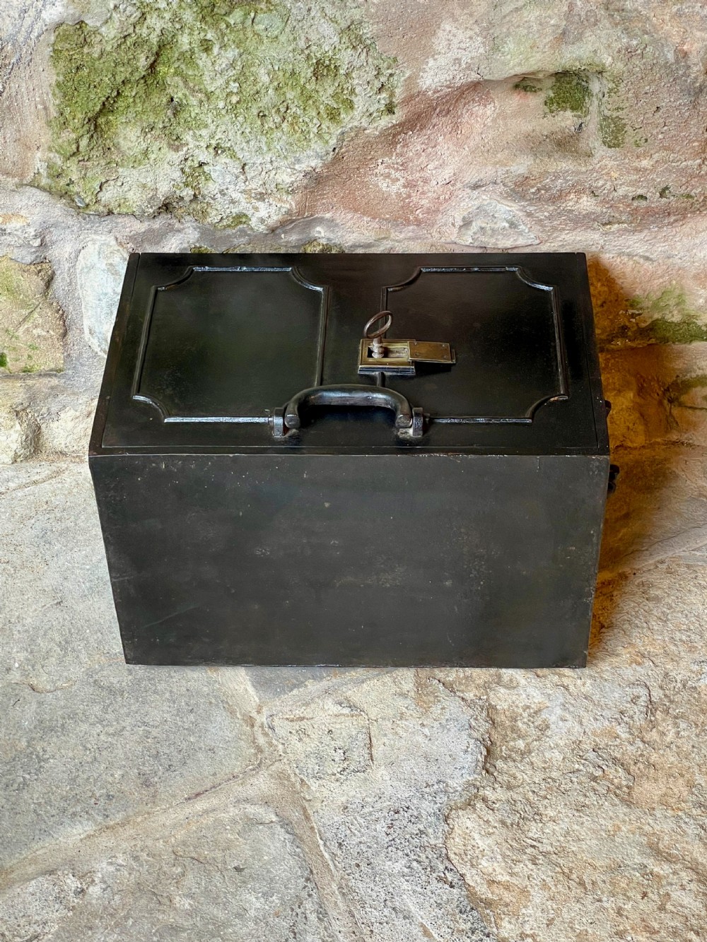 Victorian safe / strong box View XX
