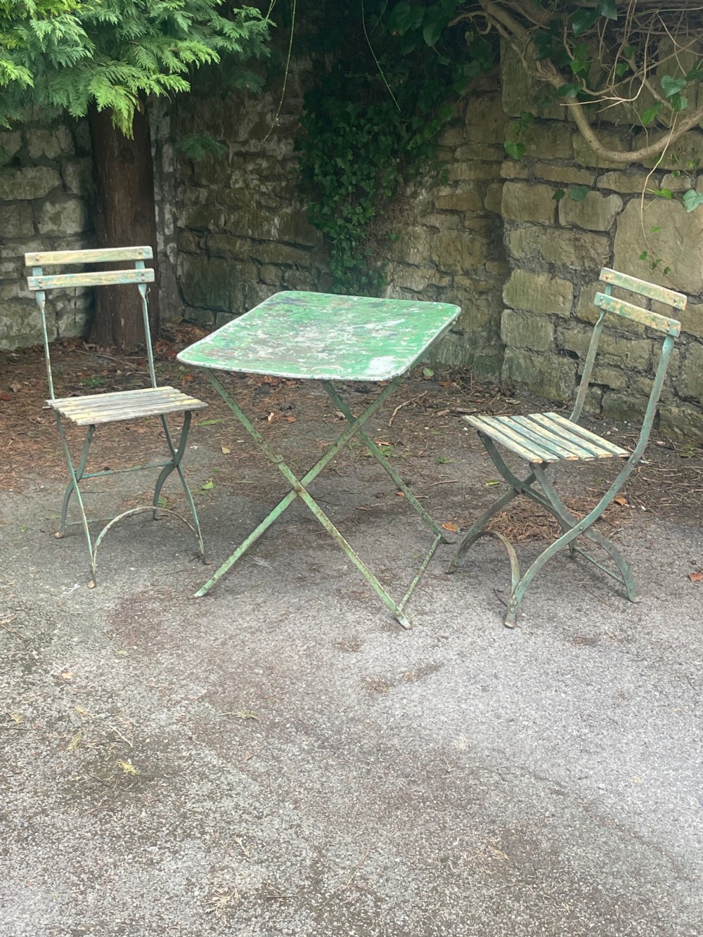 Painted garden table View VIII