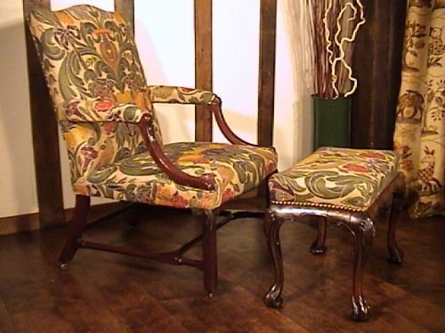 fig 1. George III Mahogany Gainsborough Armchair c.1760
