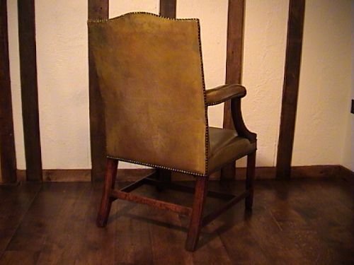 fig 1. George II Gainsborough Armchair in the Manner Giles Grendey c. 1750