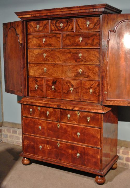 fig 1. Exemplary William and Mary Burr Walnut Cabinet on Chest c. 1680